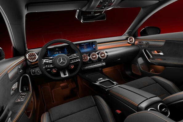 Katsaus: uudistettu Mercedes-Benz CLA Shooting Brake (X118) Kuva 5