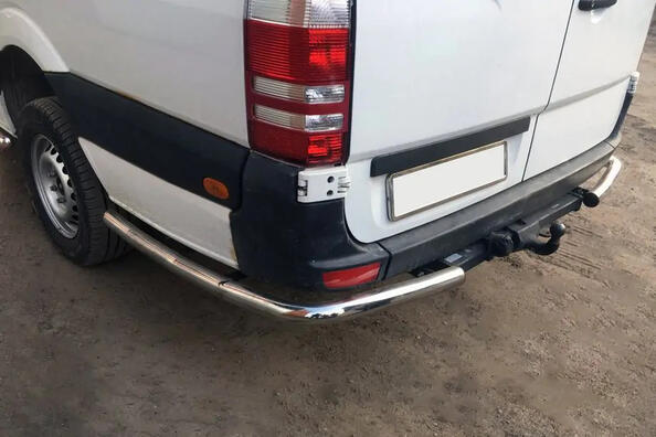 Takasuojauskaaret autoon: hyödyt ja valintaopas