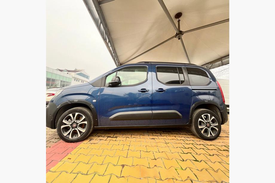 Citroen Berlingo/Multispace 2018– Lokasuojan levikkeet / pyöränkaaren levikkeet (EuroCap, lyhyt akseliväli) Image
