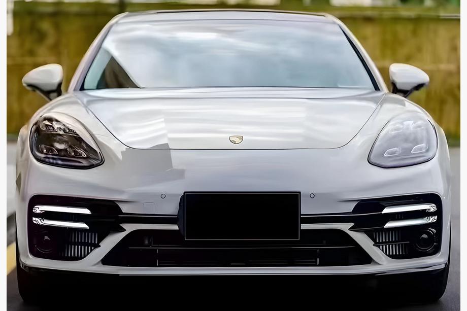 Porsche Panamera 2016–2023 Etu​​puskuri Turbo S -tyyliin Image