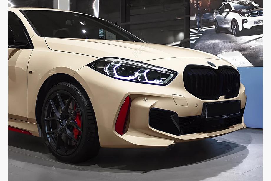 BMW 1-sarja F40 2019–2024 M-Look munuaismaskit (musta matta) Image