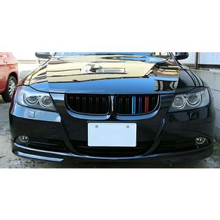 Munuaissäleikkö M-look (E-90/91 2005-2008, M-Color) BMW 3-sarja E90/E91 2005–2011 kuva 1