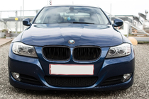 BMW 3-sarja E90/E91 2005–2011 M-look munuaismaskit (E-90/91 2008-2011, mattamusta) kuva 1