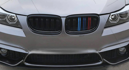 BMW 3-sarja E92/E93 2006–2013 Munuaissäleikkö M-Look (2010-2013, M-Color) kuva 3