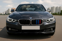 BMW 3-sarja F34 2013–2020 Munuaissäleiköt M-Look (M-Color kromikehyksellä) kuva 1