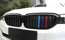 BMW 5-sarja G30/G31 2017–2023 Munuaissäleikkö 1 Bar (2017-2020, M-Color) kuva 1