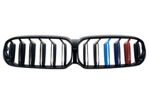 BMW 5-sarja G30/G31 2017–2023 Munuaismaski M-Look V1 (2021+, M-Color) kuva 2