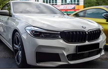 BMW 6-sarja G32 2017– Munuaissäleiköt M-Look (2017-2020, kiiltävän musta) kuva 1