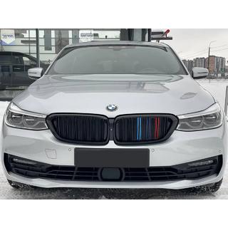 Munuaissäleikkö M-Look (2017-2020, M-Color) BMW 6-sarja G32 2017– kuva 1