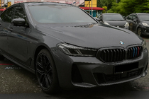 BMW 6-sarja G32 2017– Munuaismaskit M-Look (2020-2023, M-Color) kuva 1