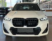 BMW X1/iX1 (U11) 2022– Munuaismaski 1 Bar (kiiltävän musta) kuva 1