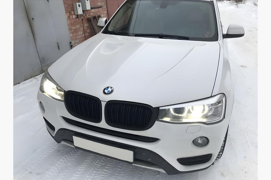 BMW X3 F25 2011–2018 M-Look munuaismaskit (2014-2018, mattamusta) Kuva 1