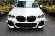 BMW X3 G01 2018– M-Look munuaismaskit (2018-2021, kiiltävän musta kromireunuksella) kuva 1