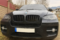BMW X5 E70 2007–2013 M-Look munuaismaskit (musta matta) kuva 2
