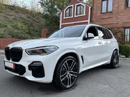 BMW X5 G05 2019–2026 Munuaismaskit 1 Bar (2019-2022, kiiltävä musta) kuva 2