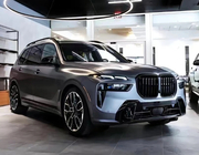 BMW X7 G07 2019– Munuaismaski 1 Bar (2023+, kiiltävä musta) kuva 3