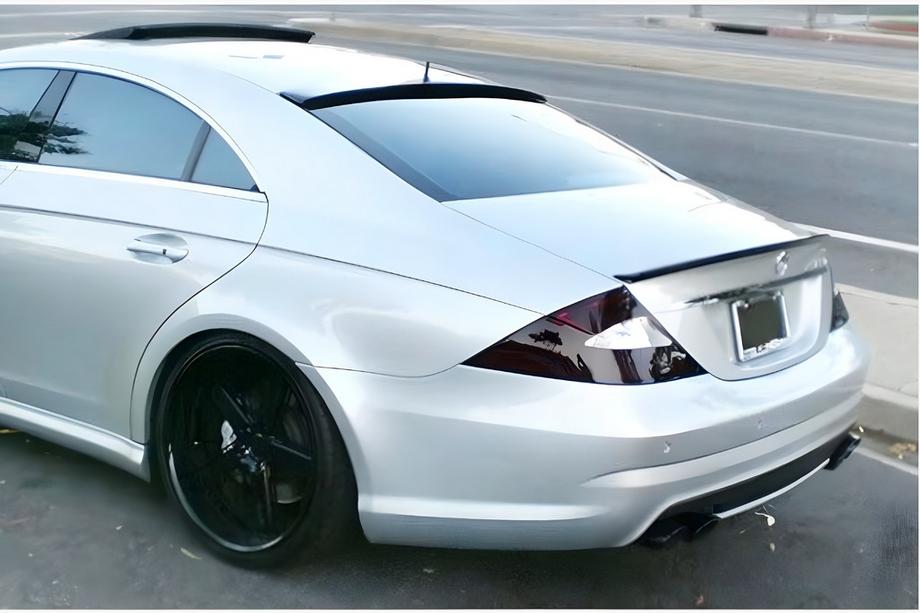 Mercedes CLS C219 2004–2010 DPT-spoileri (kiiltomusta) Image