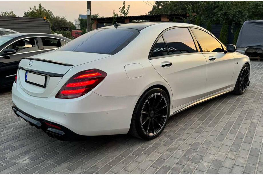 Mercedes S-class W222 2013–2022 Taka-diffuusori BRB (maalattavaksi, 2018+) Image