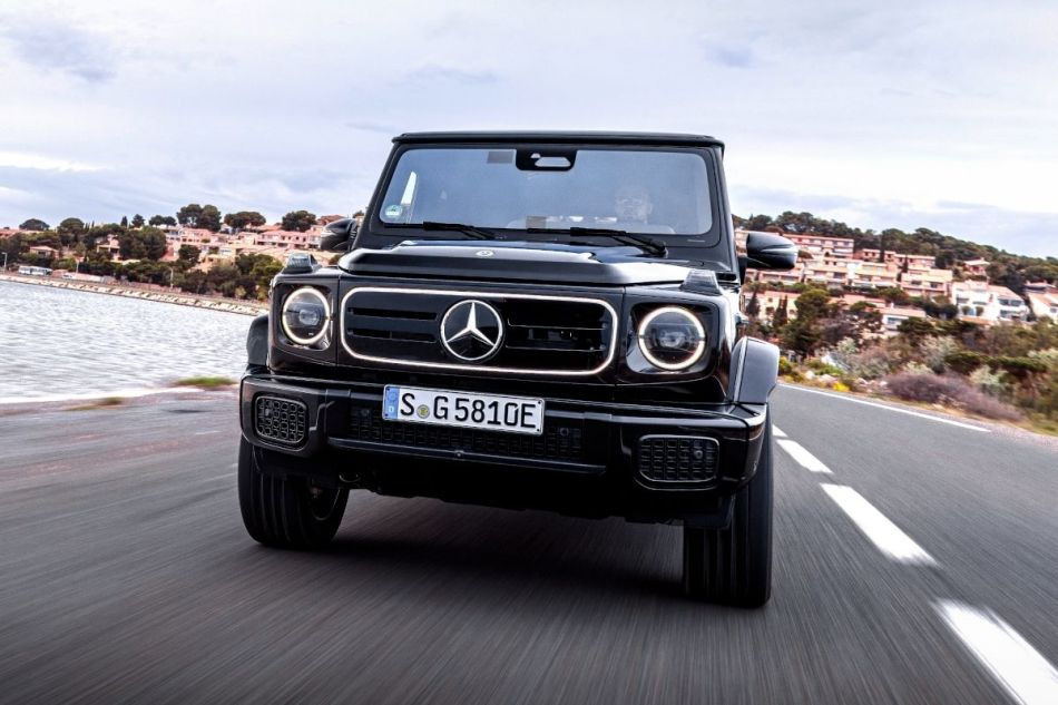 Sähköisen Mercedes-Benz G-Class EQ:n koeajo