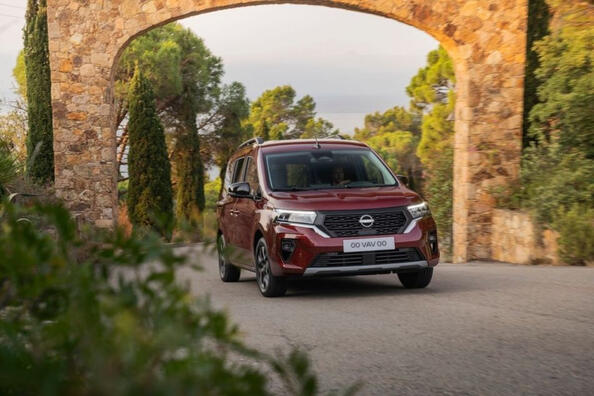 Koeajo: Nissan Townstar Combi -kompaktitila-auto
