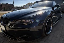 BMW 5-sarja E60/E61 2003–2010 DPT helmalevikkeet (kiiltävä musta) kuva 3