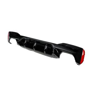 DPT-takadiffuusori (M-Sport/M5 F90, kiiltomusta) BMW 5-sarja G30/G31 2017–2023 kuva 4
