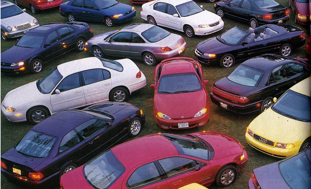 Milloin auto katsotaan vanhaksi?