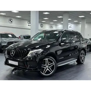 Etusäleikkö GT Panamericana Black (GLE:lle) kuva 2