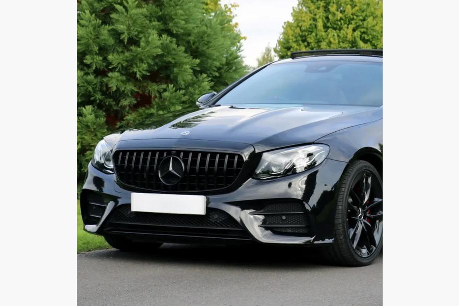 Mercedes E-class W213 2016–2023 GT Panamericana Black etusäleikkö (Avantgarde/AMG-Line/E43 AMG/E53 AMG 2016-2020) Image