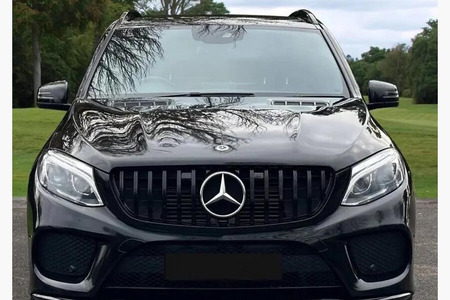 Mercedes GLE coupe C292 2015–2019 Tuning jäähdyttimen säleikkö (GT Panamericana Black) Image