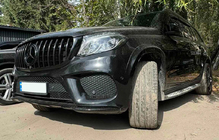 Mercedes GL/GLS -luokka X166 2012–2019 Etusäleikkö GT Panamericana Black (GLS:ään) kuva 2