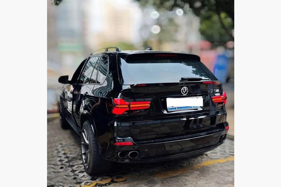 BMW X5 E70 2007–2013 Takavalot (G05-style) Image