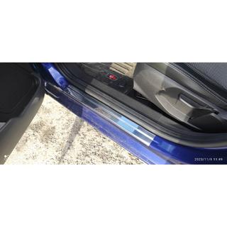 Kynnyslistat (Carmos V1, 4 kpl, ruostumaton teräs) Ford Fiesta 2008–2017 kuva 3