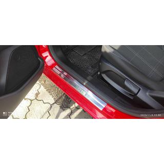 Kynnyslistat (Carmos V1, 4 kpl, ruostumaton teräs) Ford Fiesta 2008–2017 kuva 4