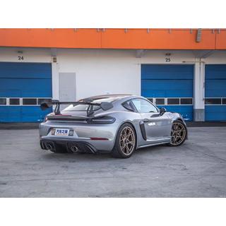 GT4 RS -spoileri kuva 3