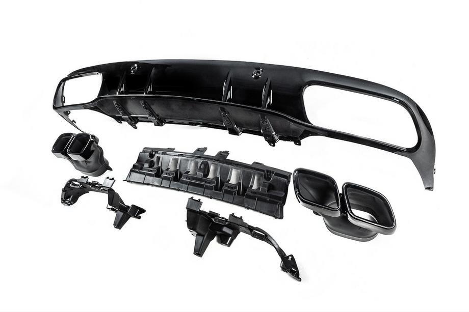 Mercedes C-class W205 2014–2021 Korisarja diffuusorilla Coupeen (Black Mamba C63GT -design) Kuva 8