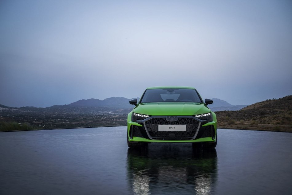 Audi RS 3 Sportback 2024 koeajo: Päivitetty hatchbackien kuningas