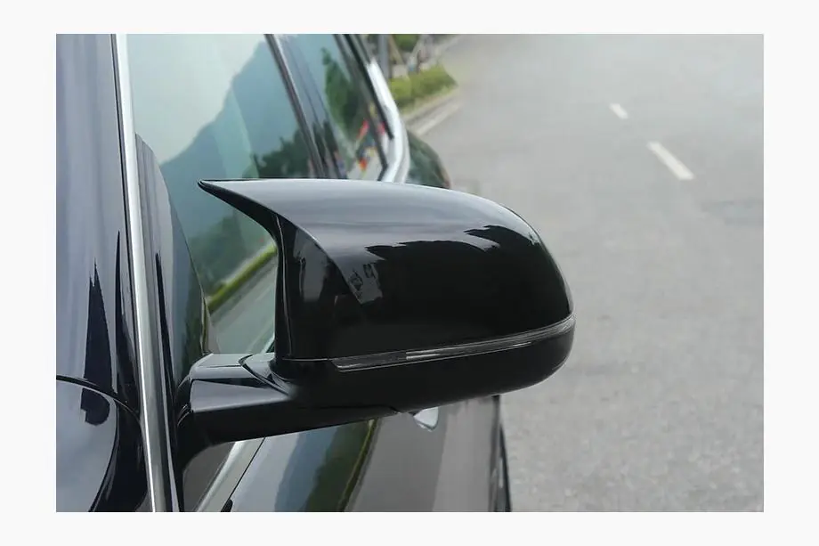 BMW X6 G06 2019–2027 Peilinkuoret M-Look (kiinnitysklipsit, 2 kpl) Image