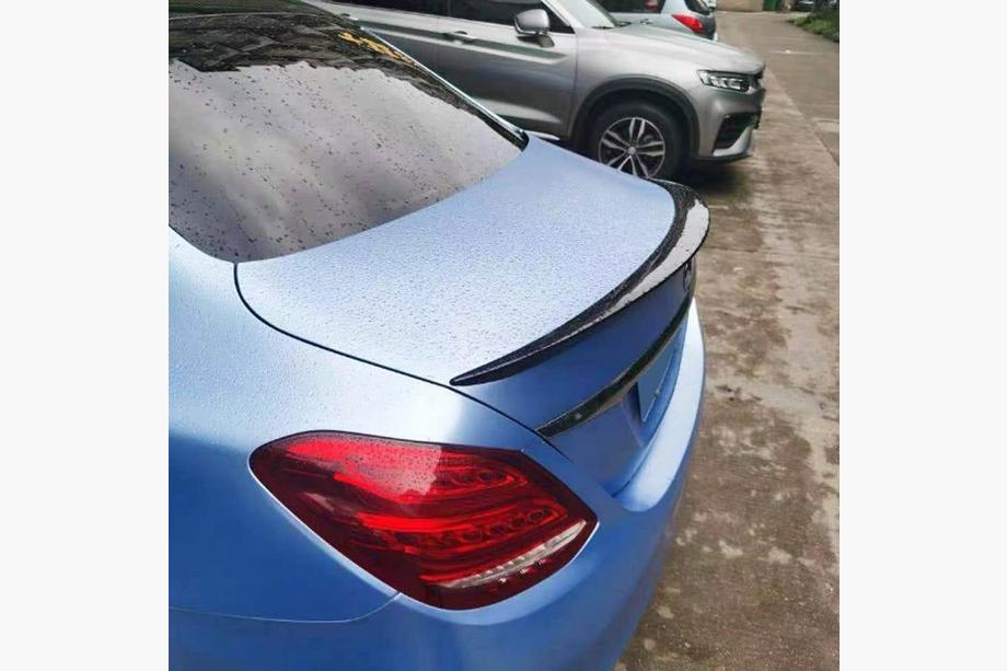Mercedes C-class W205 2014–2021 Takasiipi V3 (SD 2015-2019, muovi) Kuva 3