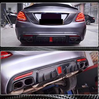 Takapuskurin diffuusori V2 (SD C43/C63 AMG 2015-2019, hiilikuitu) kuva 1