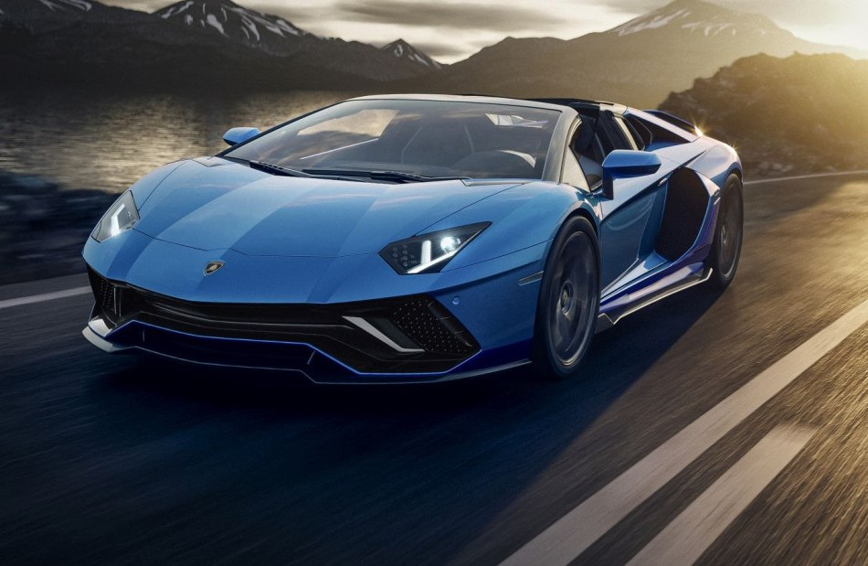 Miten hyperautot eroavat superautoista?