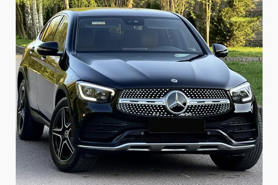 Mercedes GLC X253 2015–2022 Etusäleikkö Diamond Silver (GLC 43 AMG/GLC 63 AMG/AMG-Line 2019-2022) Image