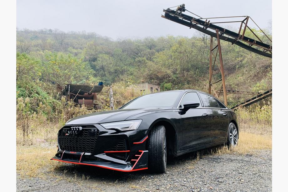 Audi A6 C8 2018–2025 Etupuskuri RS6-R Style Image