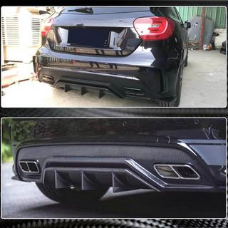 Takapuskurin diffuusori V2 (AMG-Line / A45 AMG HB) kuva 3