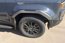 Toyota Land Cruiser Prado 250 2023– Lokasuojan kaarilistat kuva 2