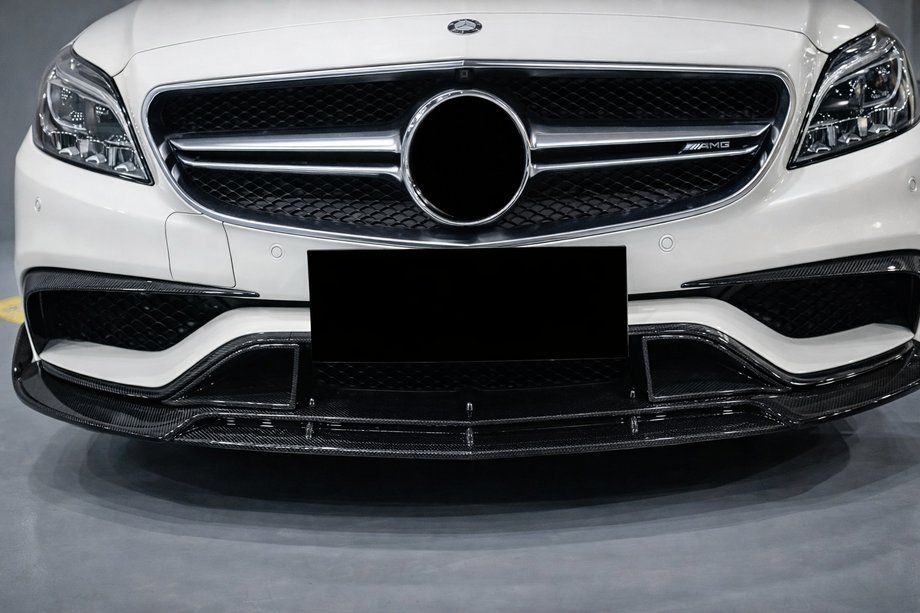 Mercedes CLS C218 2011–2018 Etupuskurin lip spoiler Lip V2 (CLS63 AMG SD 2015-2018, hiilikuitu) Kuva 4