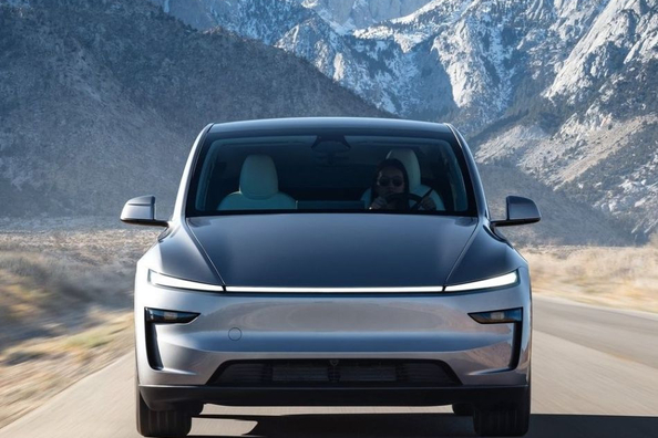 Tesla Model Y 2025 -koeajo: sähköinen crossover uudelle tasolle