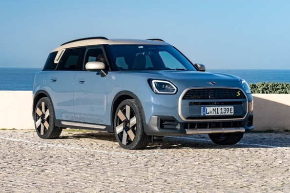 Mini Countryman Electric -koeajo: tyylikkään crossoverin sähköinen evoluutio
