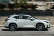 Lexus NX II: Premium-crossoverin koeajo kuva 3