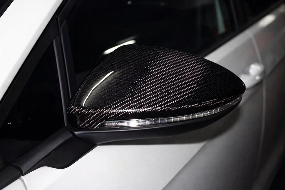 Volkswagen Golf 7/E-Golf 2012–2020 Peilinkuoret V2 (Hiilikuitu) Image